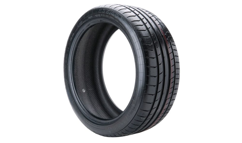 Continental 225/40-19 93Y XL - Sommardäc